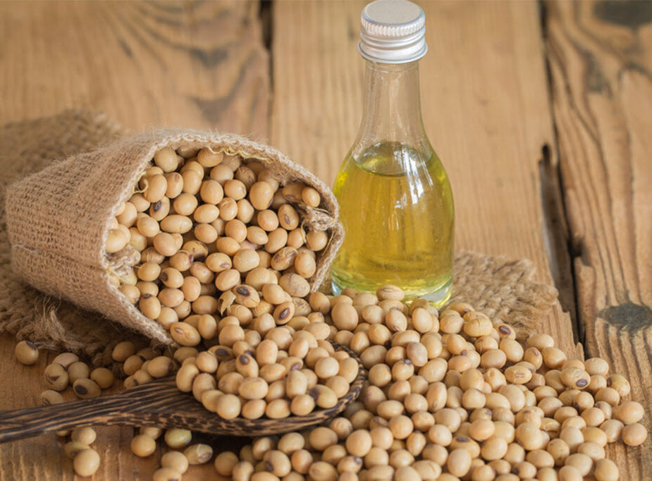 6 BENEFITS OF SOYBEAN OIL FOR SKIN